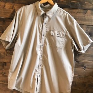 Men’s Magellan button down shirt